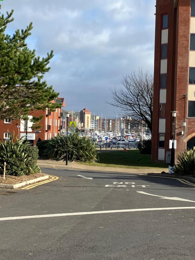 Swansea Bay, Marina & Arena View Mins To Beach & City מראה חיצוני תמונה